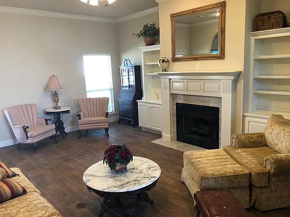 4th image of 5217 S 60th Pl