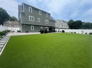 32 Nicholas Rd, Braintree, MA 02184