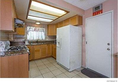4th image of 8926 Beatrice Pl