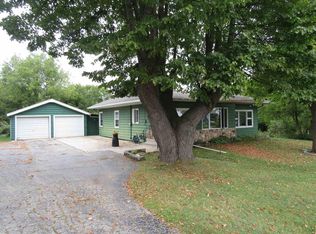 10537 N Newville Rd, Edgerton, WI 53534