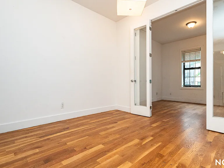 255 Jefferson St #2B — Photo 6