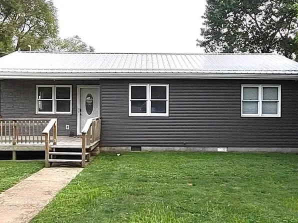 322 E 12th St, Wellston, OH 45692