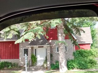 320 Booth Ave, Larimore, ND 58251