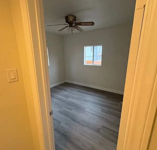 23162 Smith Rd — Photo 4