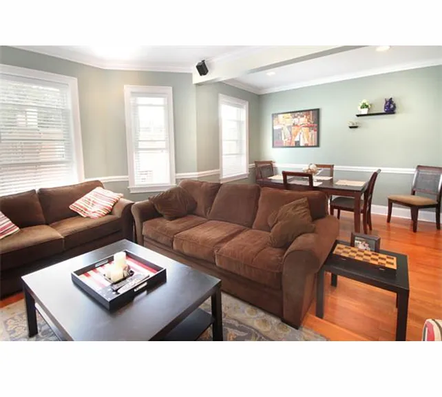 703 E 5th St #2 — Photo 2