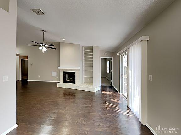 4th image of 11314 Blackbark Dr