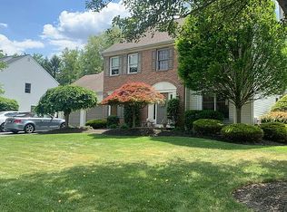 504 Country Pointe Cir, Perkasie, PA 18944