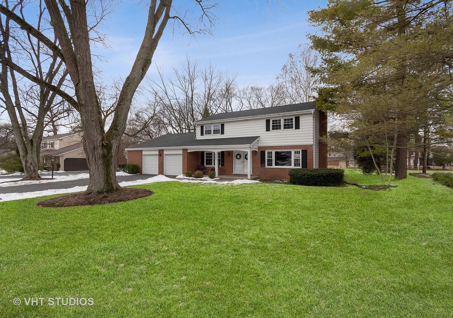 407 Woodland Hills Rd, Batavia, IL 60510 Zillow
