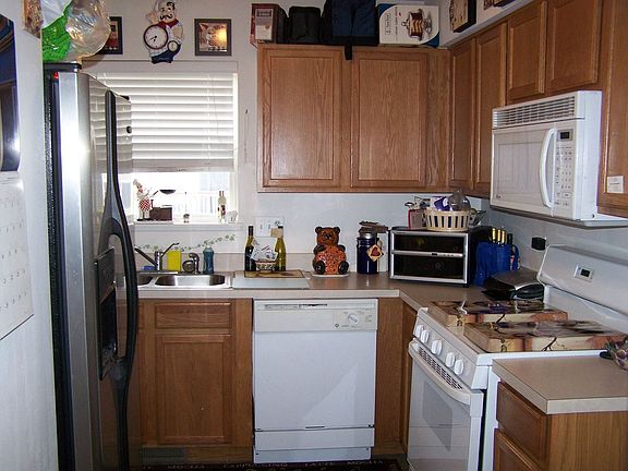 5th image of 34350 N Goldenrod Dr