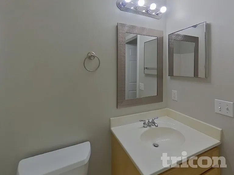 921 Jayhil Dr — Photo 14
