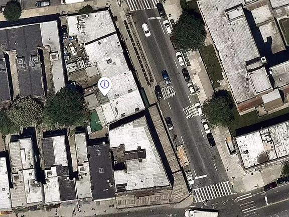 4th image of 82 Bushwick Ave