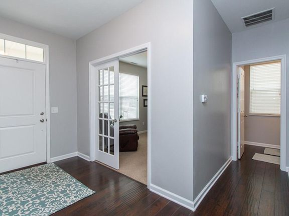 3rd image of 15746 Eastpark Dr
