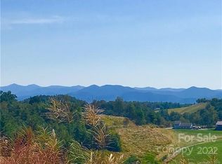 13 Sherwood Xing, Marshall, NC 28753