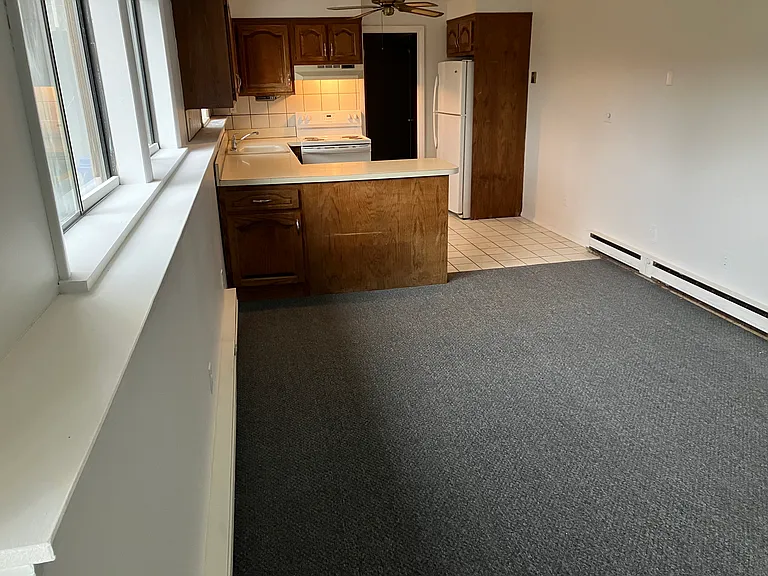 21 Wallace Rd #1 — Photo 4