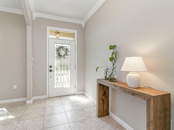 3rd image of 4175 Harvest Cir