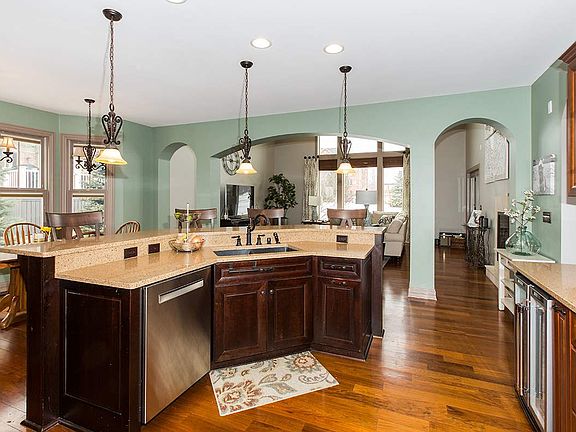 3rd image of 6375 Tuscany Cir