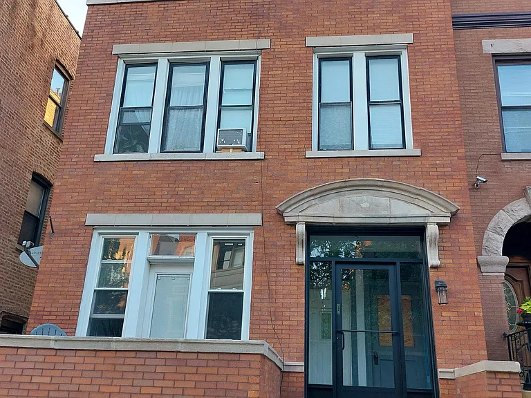 2652 W Iowa St #3R — Photo 9