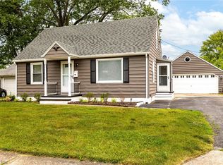 211 Beebe Ave, Elyria, OH 44035