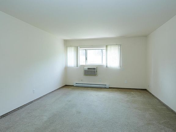 722 W Kilgore Rd 104-103