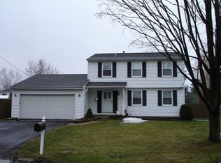 8257 Joewood Dr, Liverpool, NY 13090