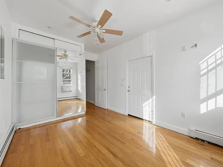 2267 Pacific St #1 — Photo 4