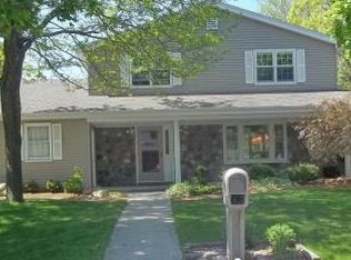 238 E Fairview Ave, Green Bay, WI 54301