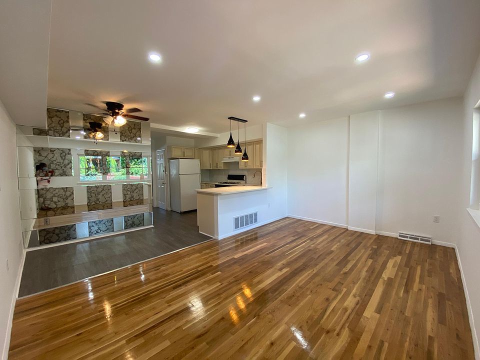 1st image of 511 Hollywood Ave Floor 1