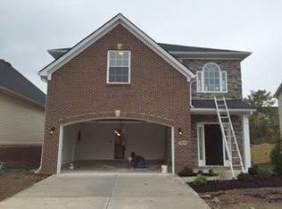 388 Manitoba Ln, Lexington, KY 40515