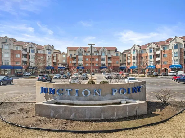 301 Harbour Town DRIVE #206, Madison, WI 53717