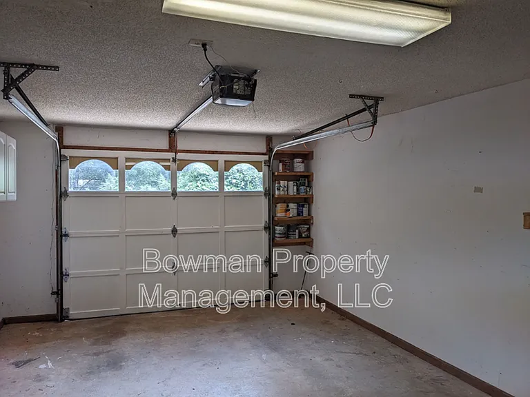 145 Diamond Dr — Photo 30