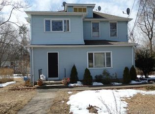 118 Fenwick St, West Haven, CT 06516