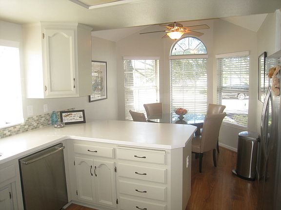 2nd image of 3002 Village Park Ct