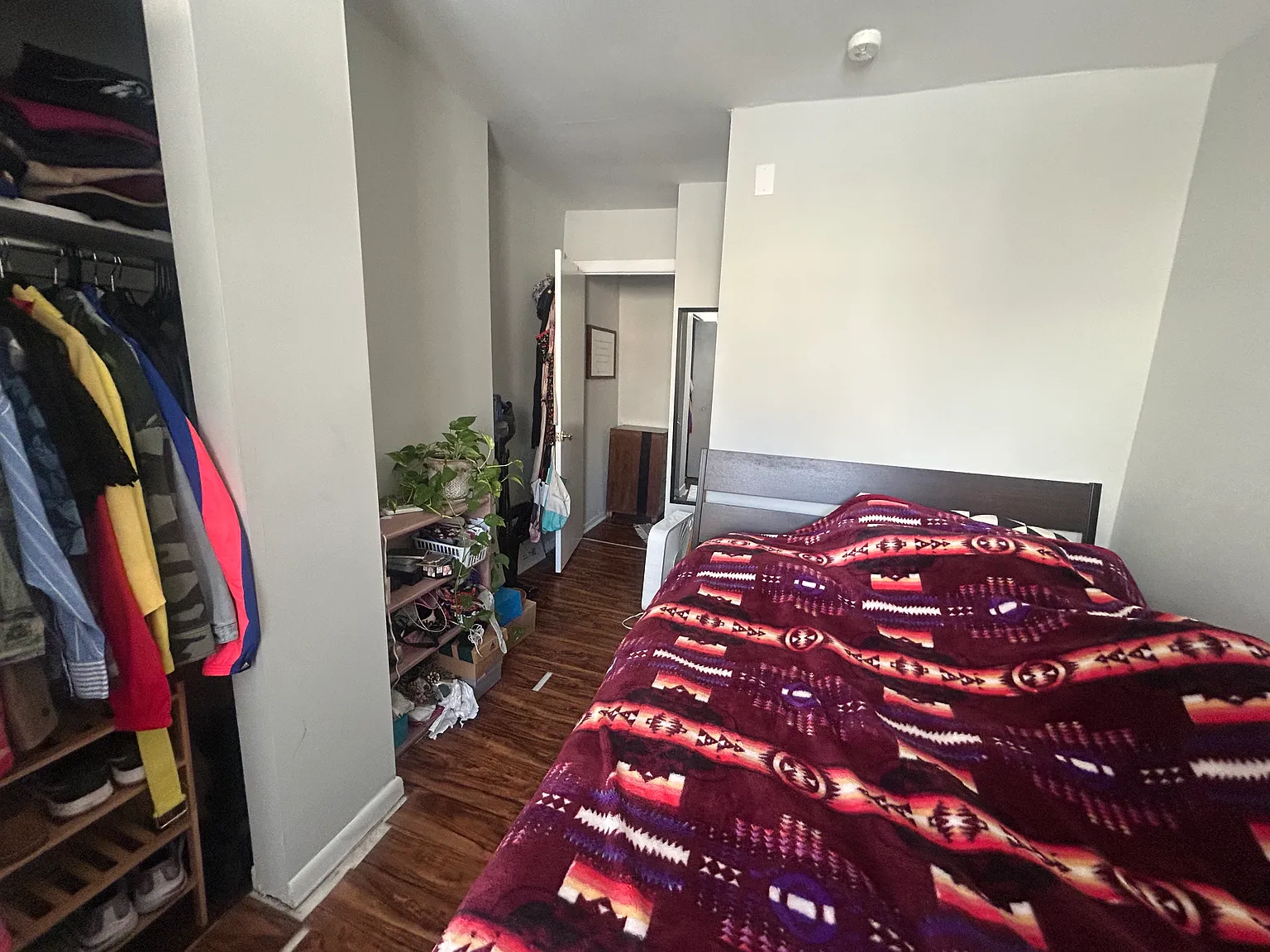1 bed, $1,050 — Photo 4