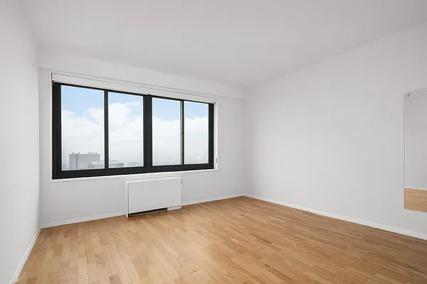 Rented by Douglas Elliman | media 19