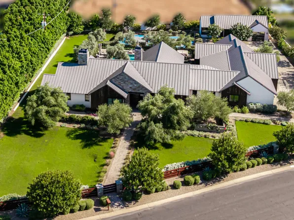 4535 N 49TH Place, Phoenix, AZ 85018