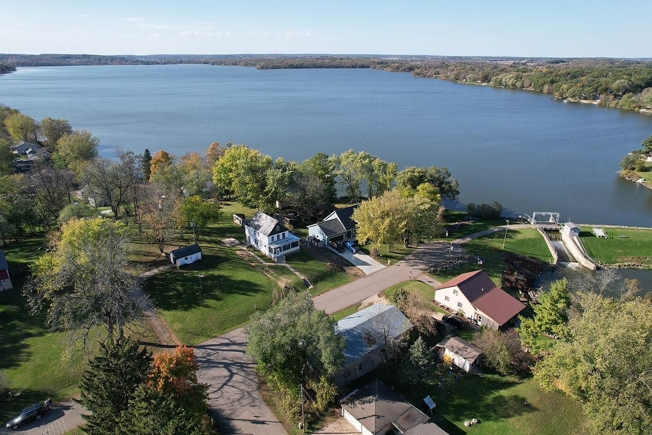 W8576 Benton St, Briggsville, WI 53920 | Zillow