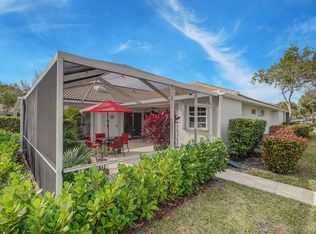 10102 Chapman Oak Ct, Palm Beach Gardens, FL 33410