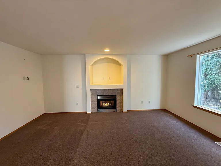 18230 28th Dr SE — Photo 15