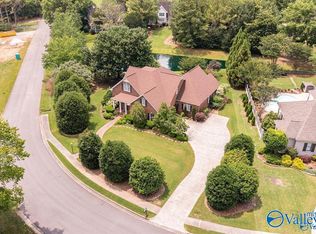 301 Broad Armstrong Dr, Brownsboro, AL 35741