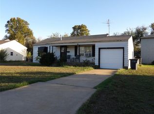 425 W Hickory Ave, Enid, OK 73701