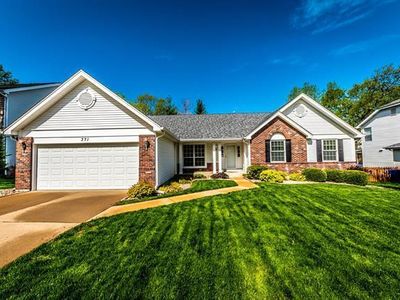371 Copper Lakes Blvd, Grover, MO, 63040