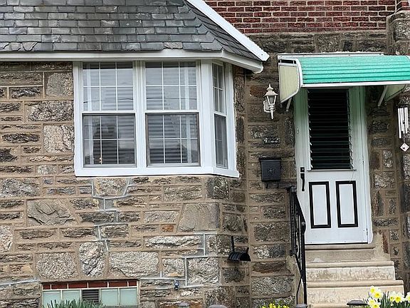 2nd image of 4222 Bleigh Ave