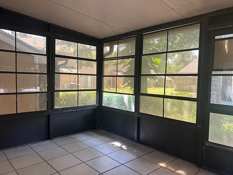 608 Casa Park Ct #J — Photo 19