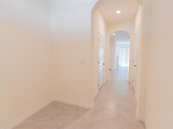 3rd image of 1021 Blue Jay Way