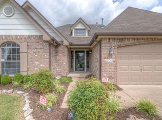200 E Uniontown St, Broken Arrow, OK 74012