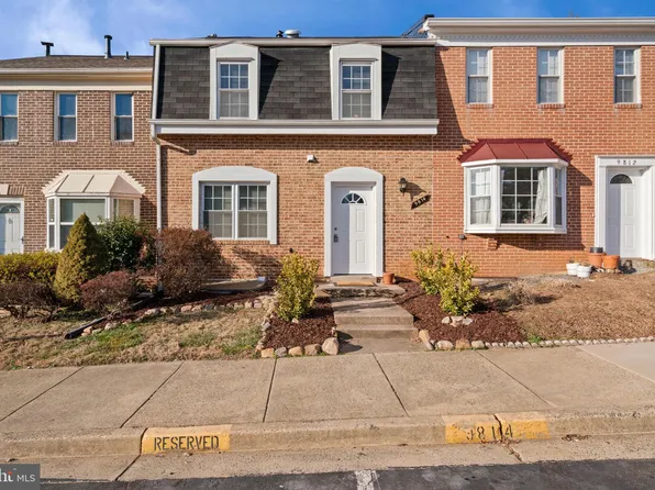 9814 Lakepointe Dr, Burke, VA 22015