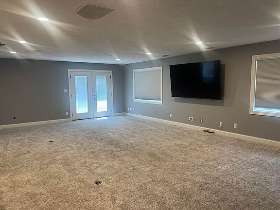 4th image of 405 Ridgeway Dr