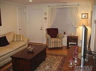277 Sagamore Hills Dr, Port Jefferson Station, NY 11776
