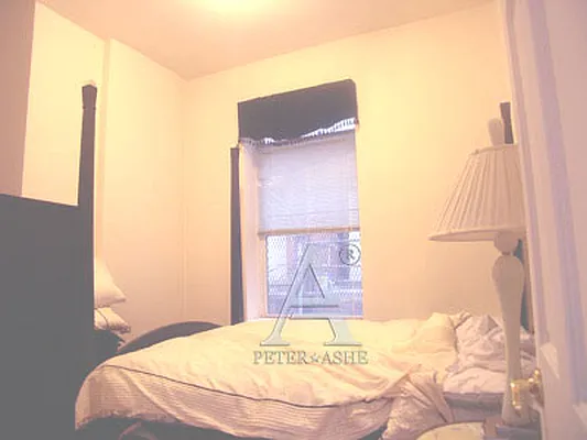 Rented by Peter Ashe | media 4