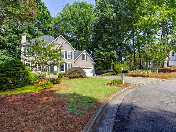 2nd image of 4520 Wexford Ct